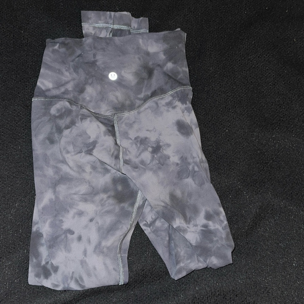 Lululemon align leggings size 4.